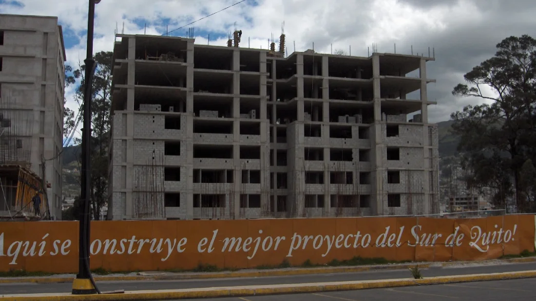 construcción-parque-residencial-el-recreo